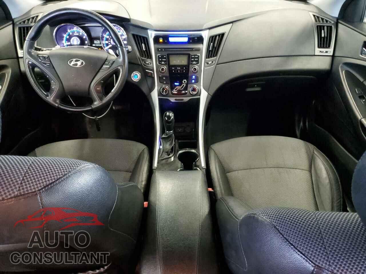 HYUNDAI SONATA 2011 - 5NPEC4AC8BH000816