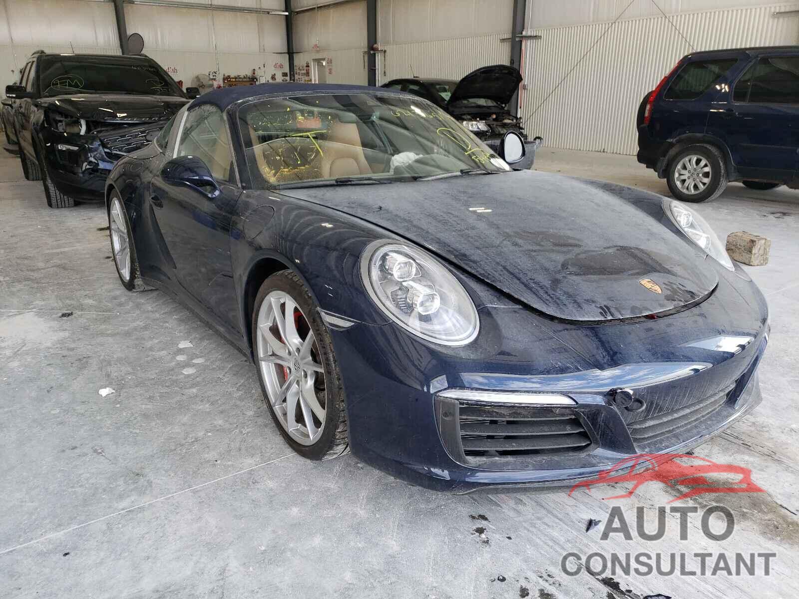 PORSCHE 911 2019 - WP0BB2A97KS125449