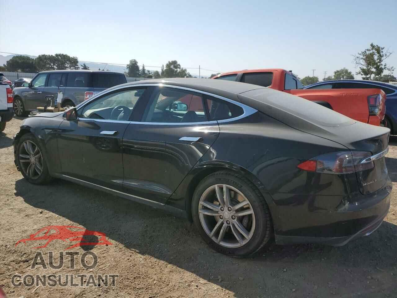 TESLA MODEL S 2014 - 5YJSA1S19EFP56100