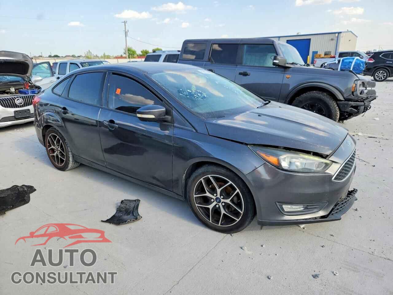 FORD FOCUS 2017 - 1FADP3H21HL248424