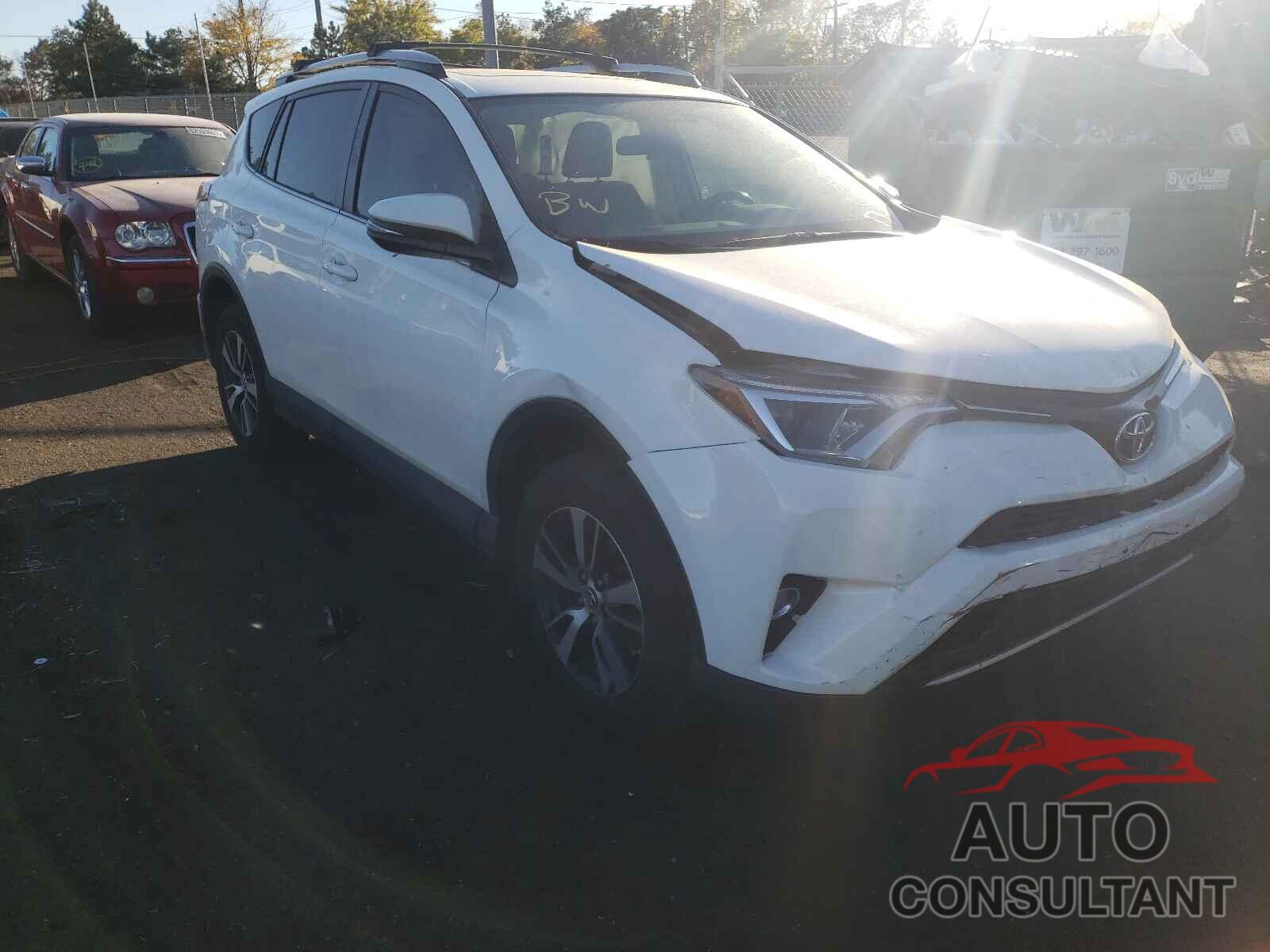 TOYOTA RAV4 2016 - JTMRFREV0GJ091113