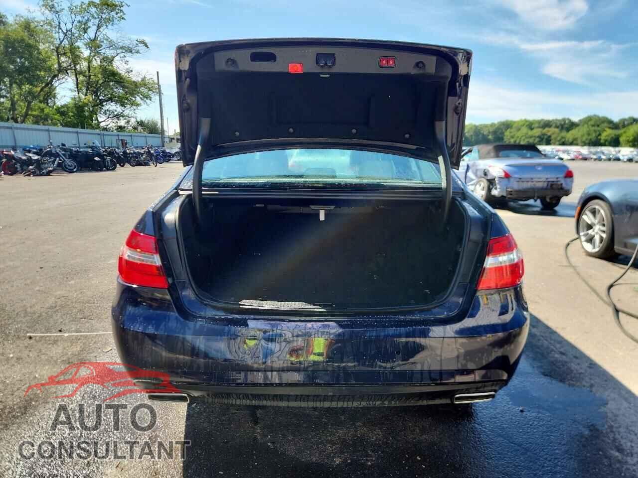 MERCEDES-BENZ E-CLASS 2011 - WDDHF8HB9BA427301