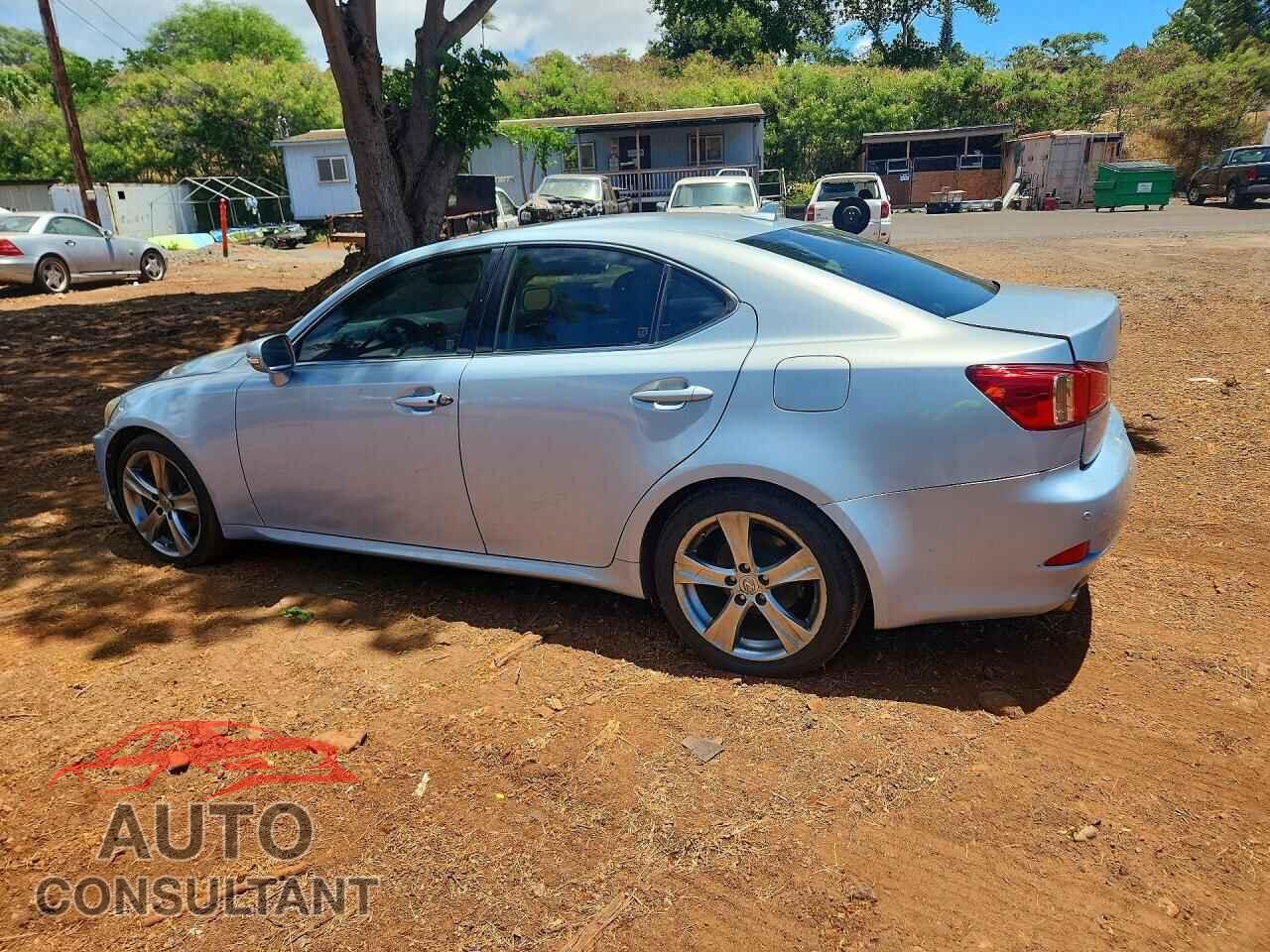 LEXUS IS 2012 - JTHBF5C24C5165248