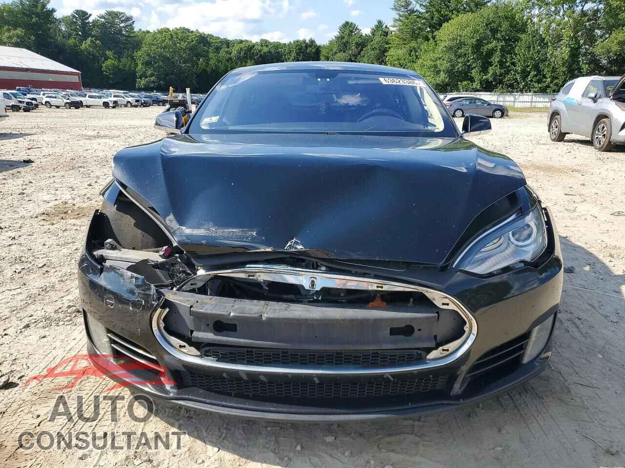 TESLA MODEL S 2013 - 5YJSA1CG6DFP07616