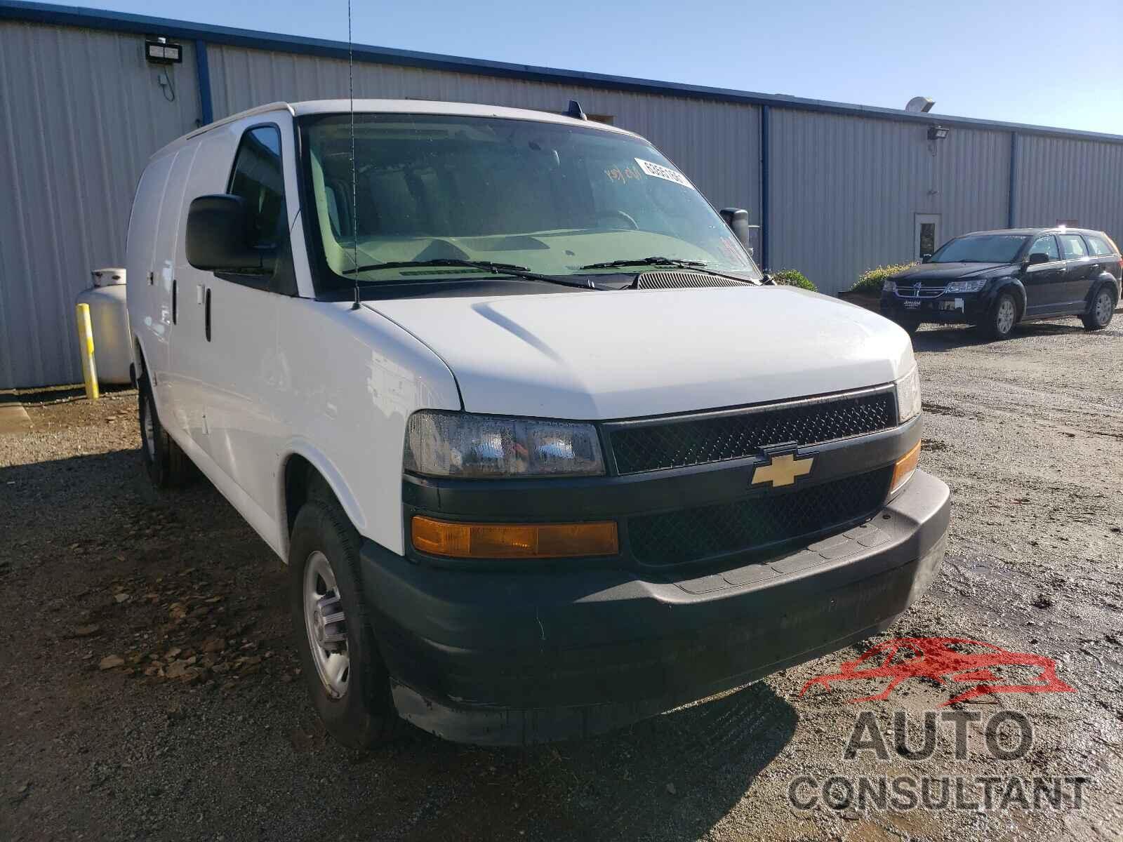 CHEVROLET EXPRESS 2020 - 1GCWGAFP0L1219698