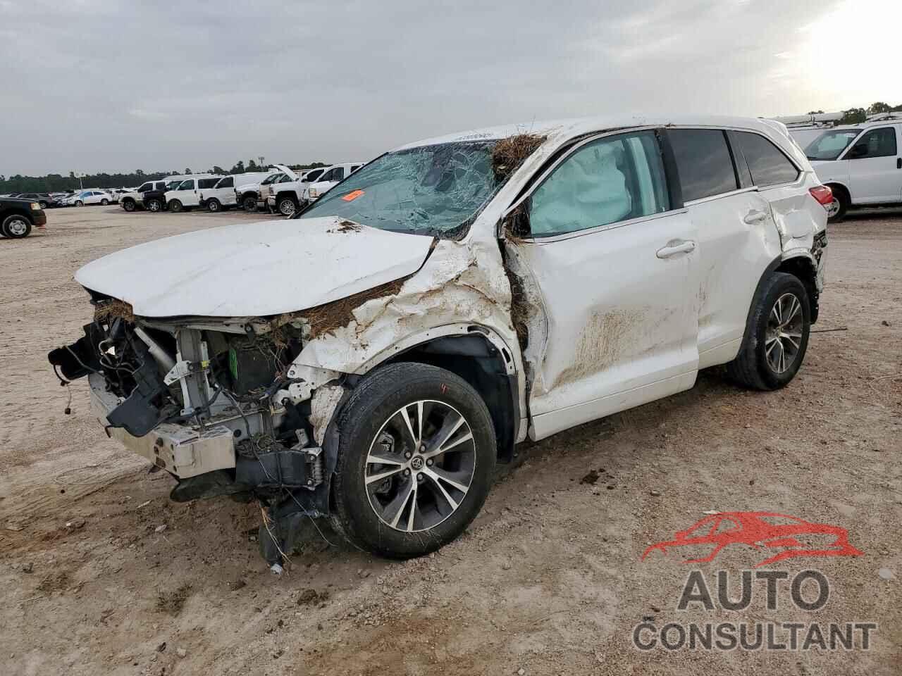 TOYOTA HIGHLANDER 2018 - 5TDBZRFH5JS913934