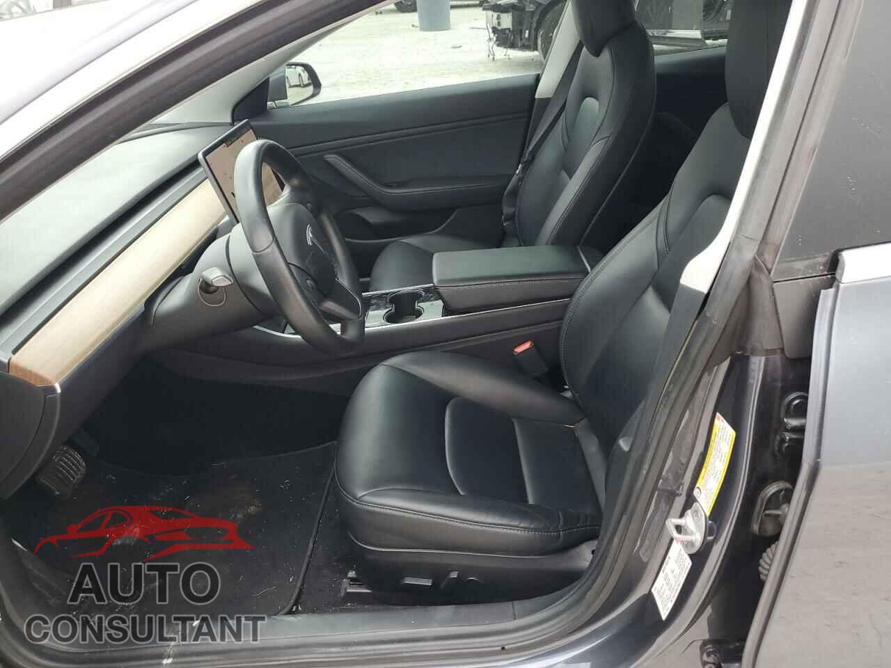 TESLA MODEL 3 2018 - 5YJ3E1EA6JF158013