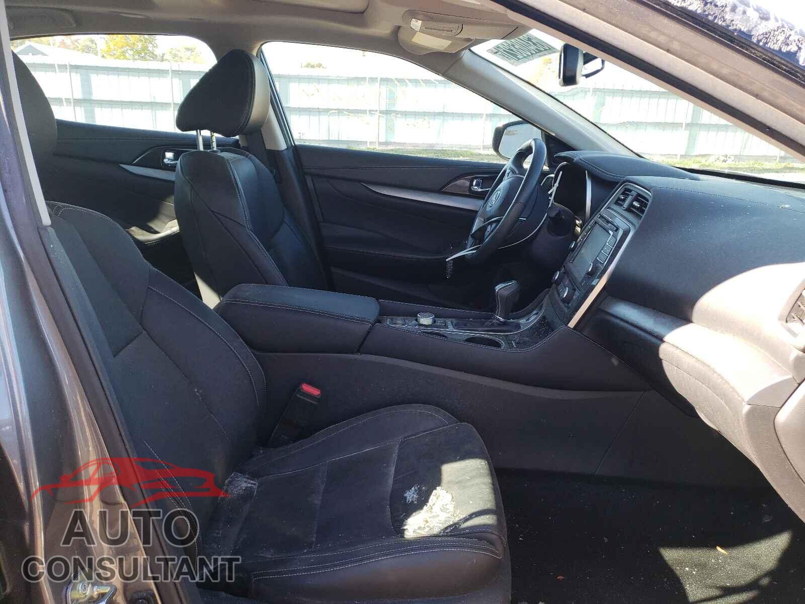 NISSAN MAXIMA 2017 - 1N4AA6AP5HC426816
