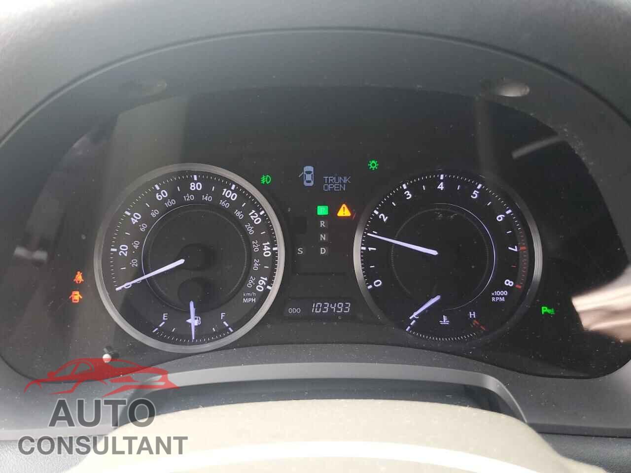 LEXUS IS 2014 - JTHFF2C24E2530726
