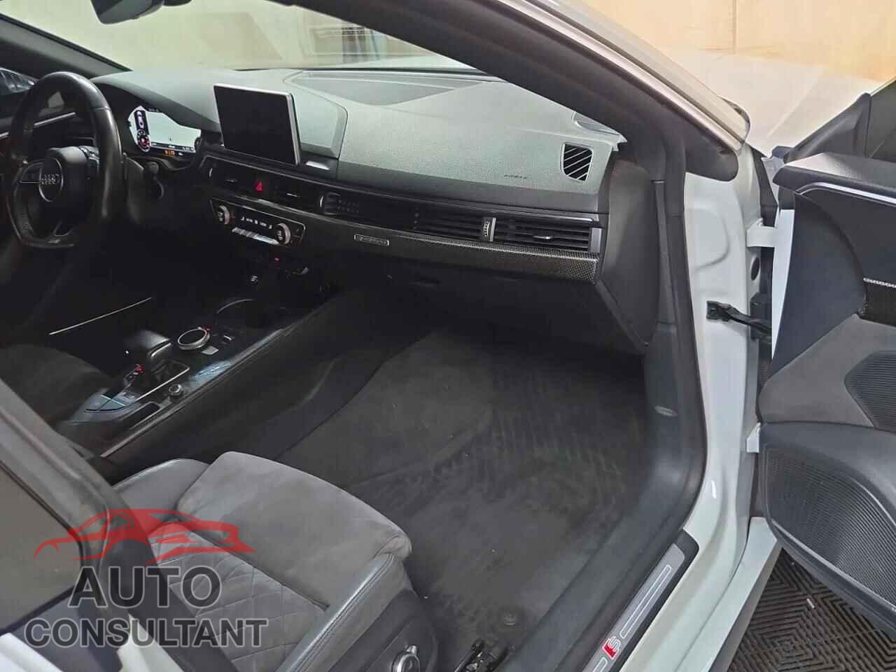 AUDI S5/RS5 2018 - WAUC4CF52JA039705