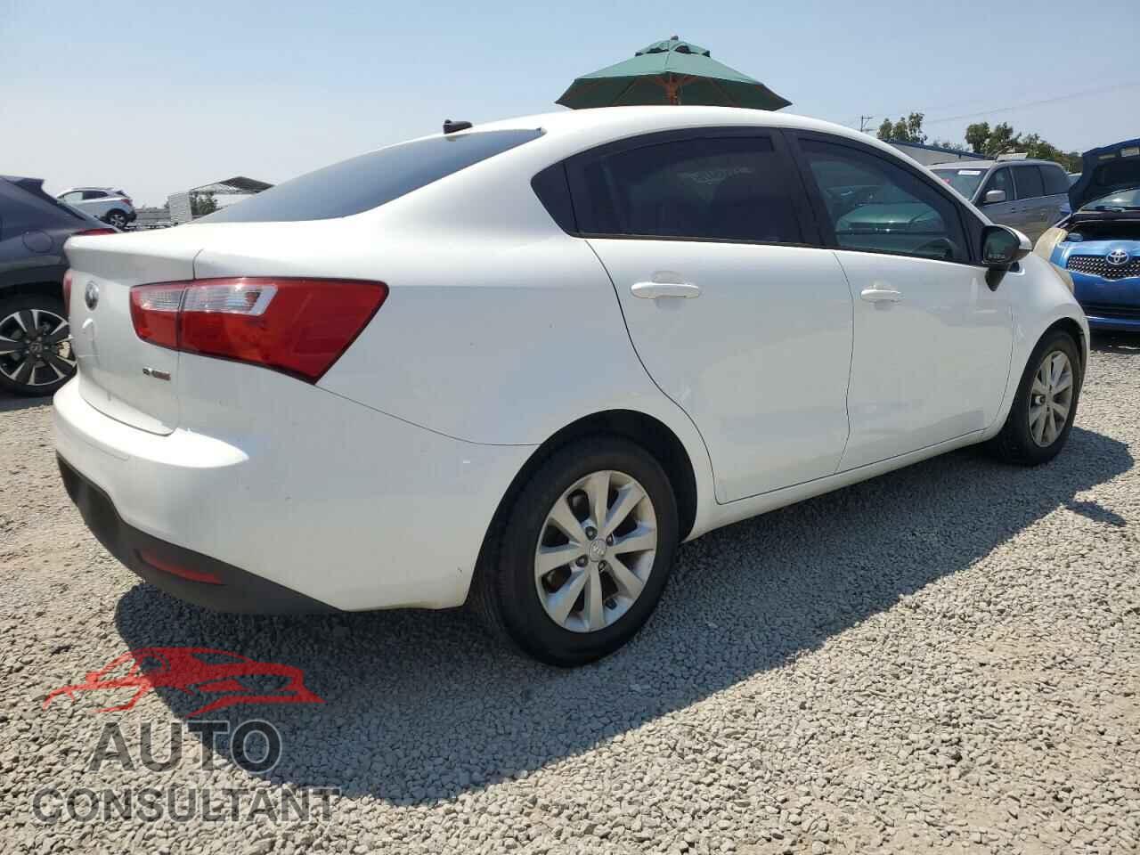 KIA RIO 2014 - KNADN4A35E6414749