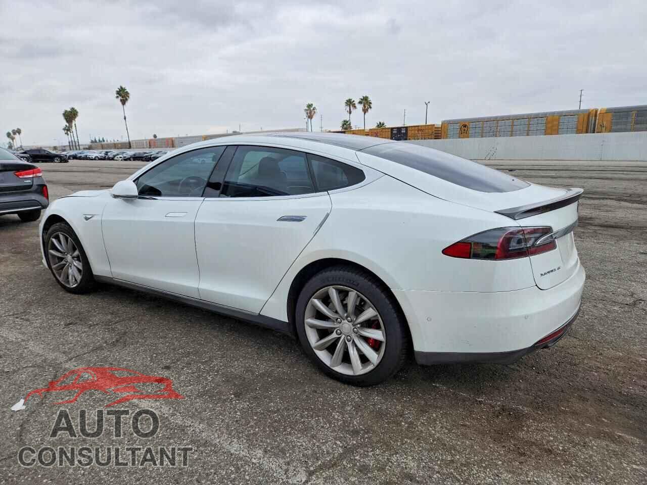 TESLA MODEL S 2014 - 5YJSA1H15EFP65027