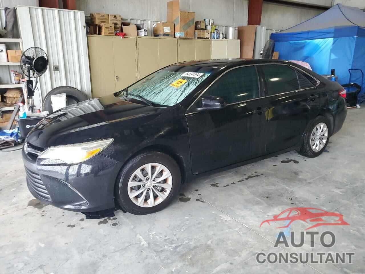 TOYOTA CAMRY 2016 - 4T4BF1FK1GR550303