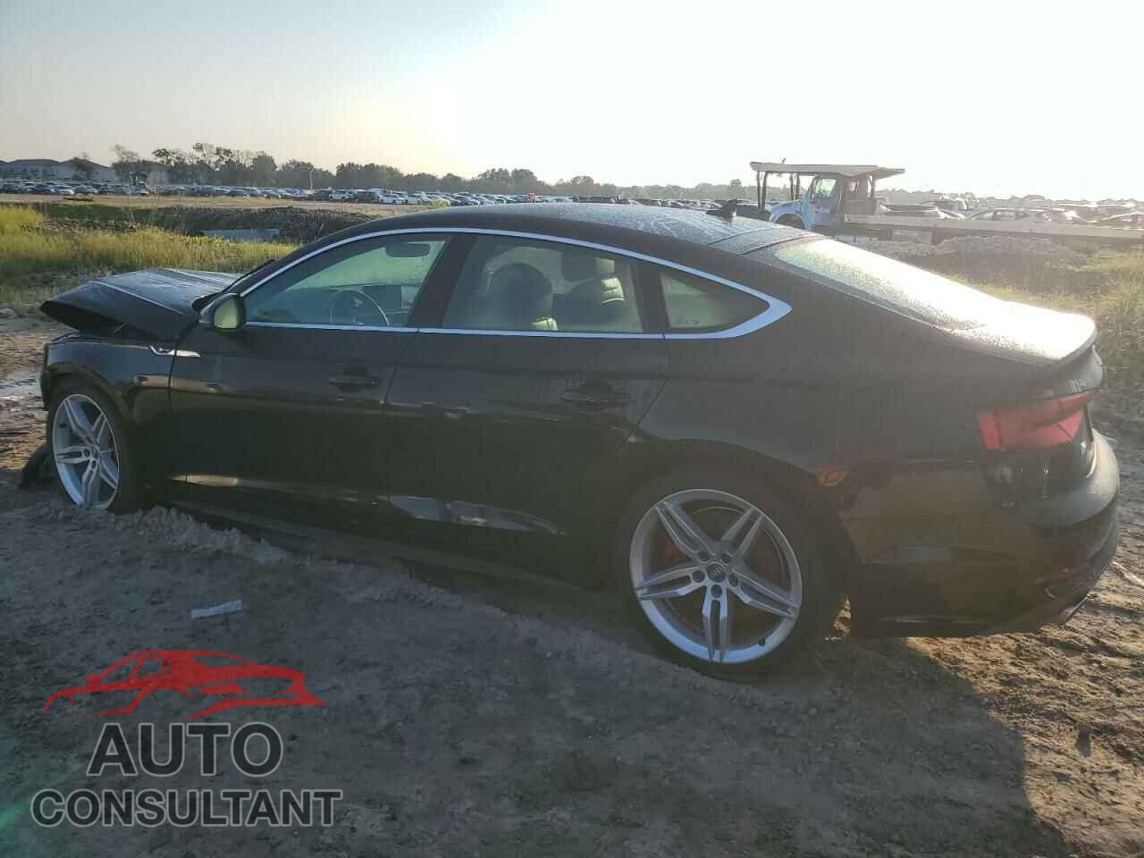 AUDI A5 2018 - WAUFNCF58JA045647