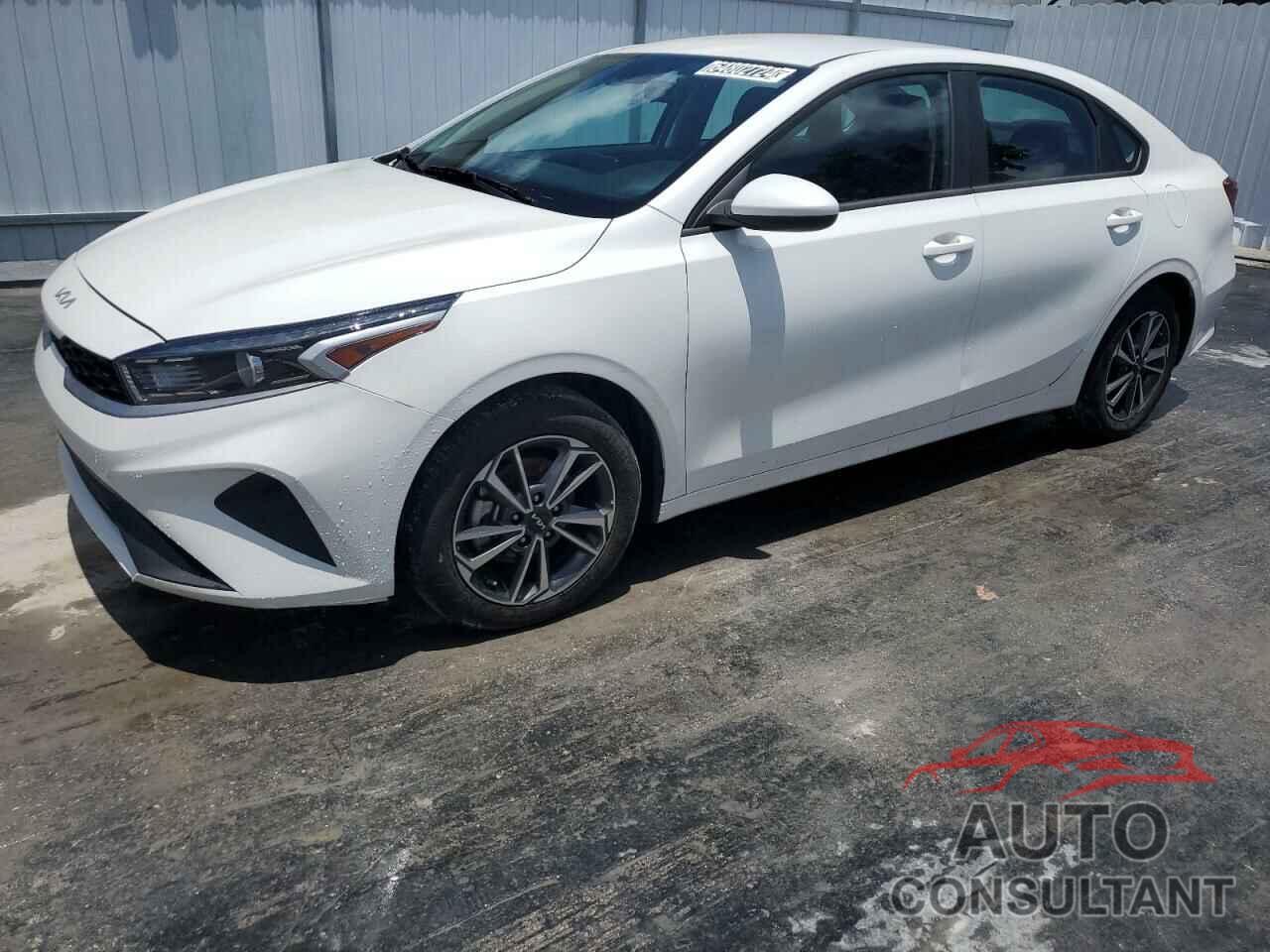 KIA FORTE 2023 - 3KPF24AD9PE583098