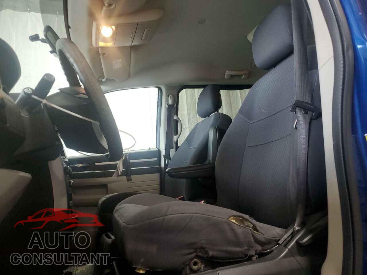 DODGE CARAVAN 2010 - 2D4RN4DE9AR340215