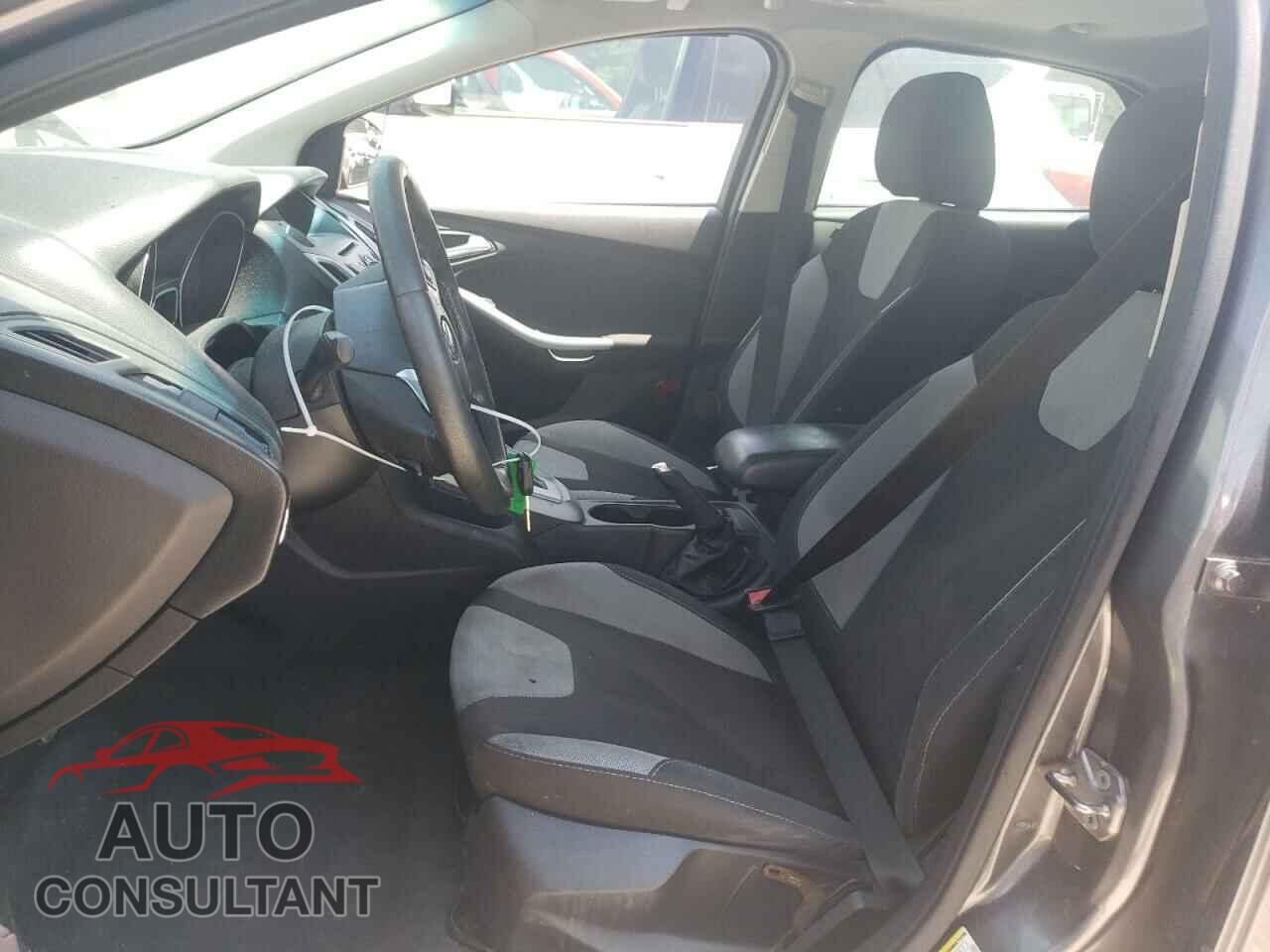 FORD FOCUS 2012 - 1FAHP3K2XCL461374