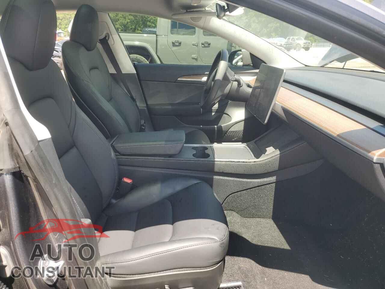 TESLA MODEL 3 2023 - 5YJ3E1EA2PF685684