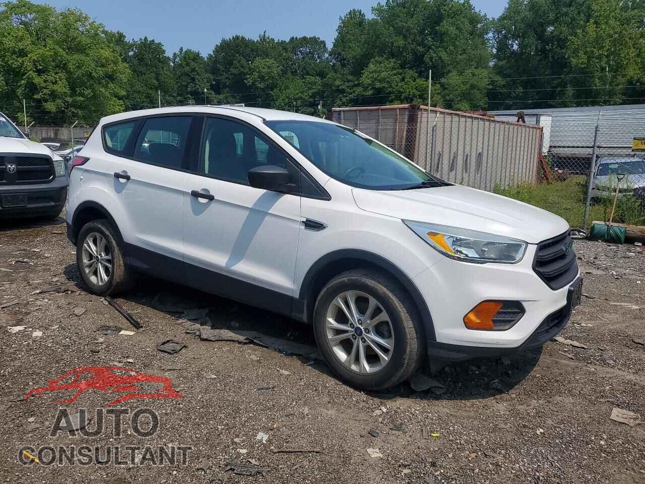 FORD ESCAPE 2017 - 1FMCU0F74HUB22799