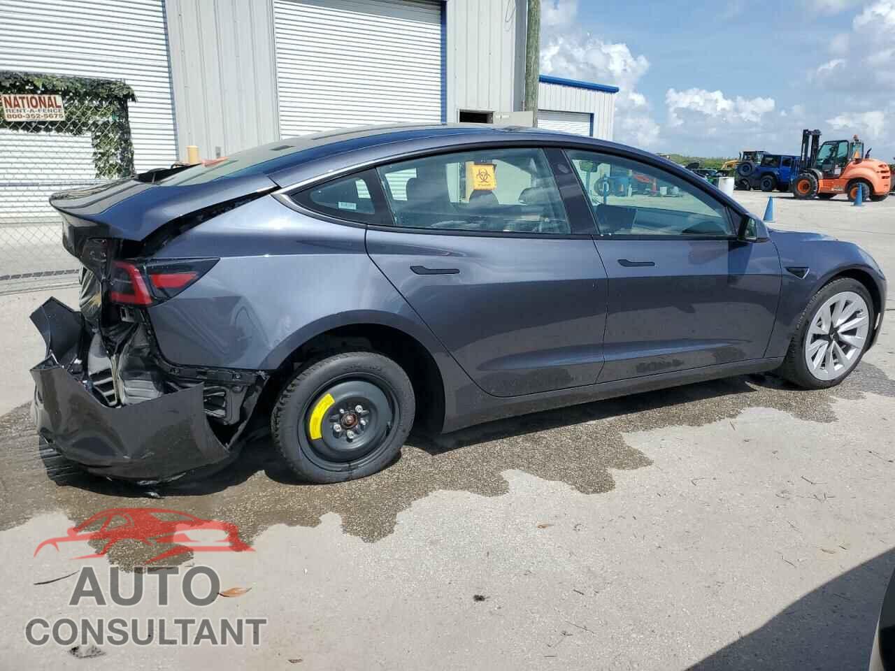 TESLA MODEL 3 2023 - 5YJ3E1EA3PF435418