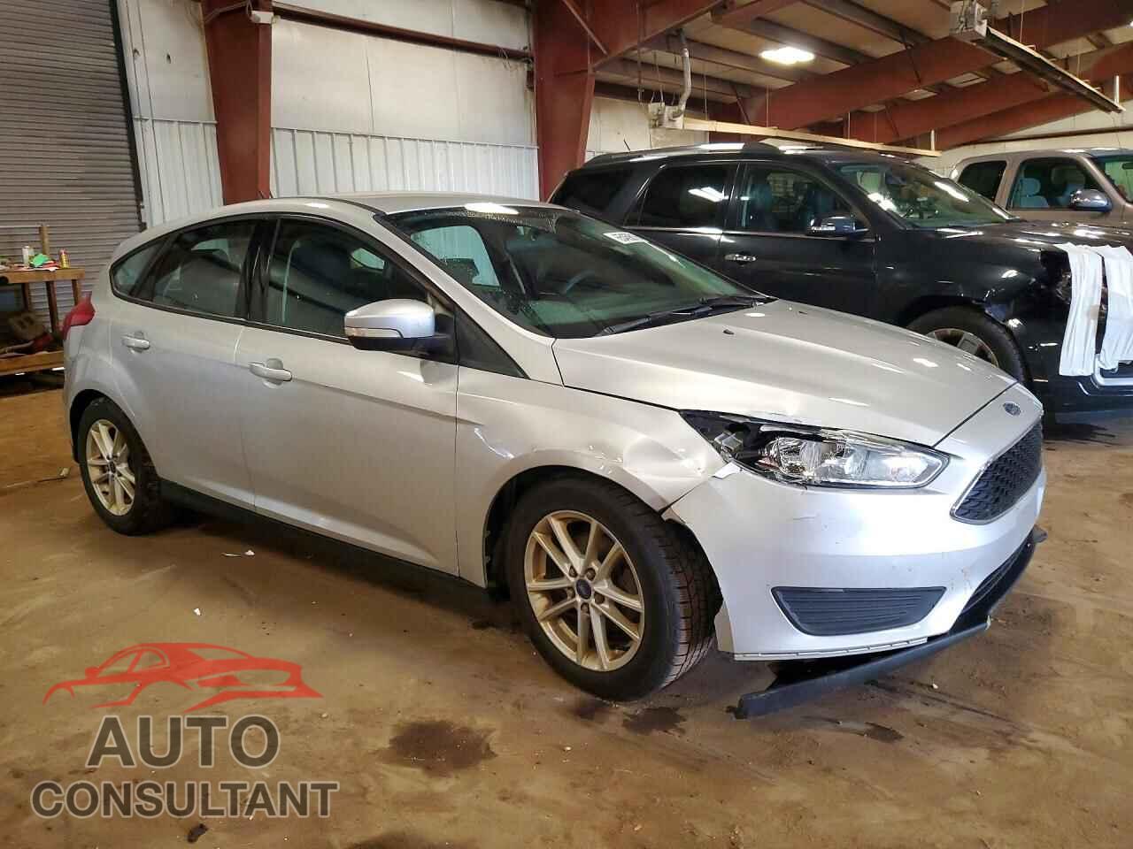 FORD FOCUS 2015 - 1FADP3K2XFL370463
