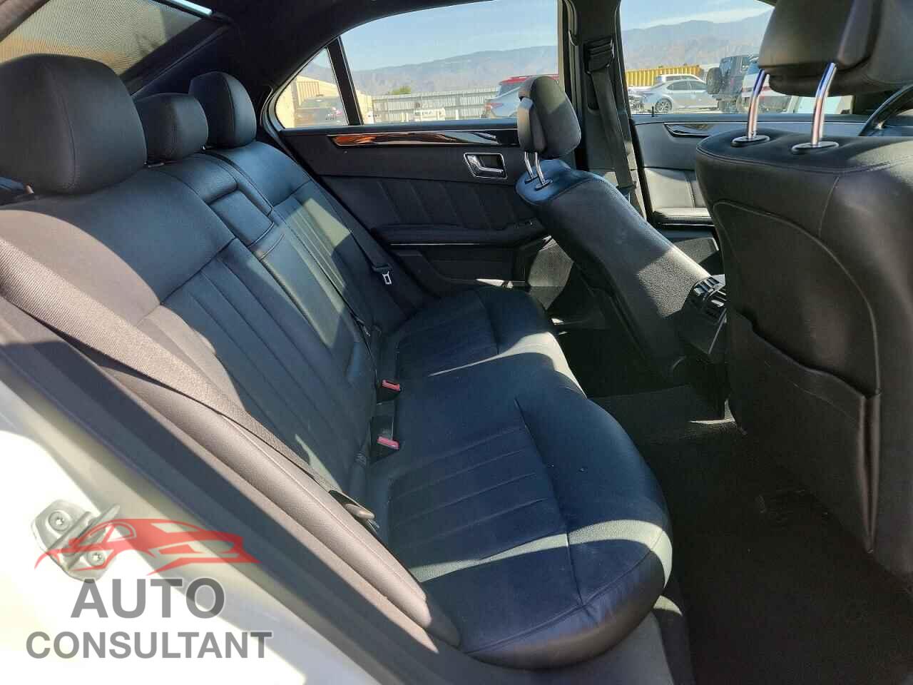 MERCEDES-BENZ E-CLASS 2011 - WDDHF2EB4BA435162