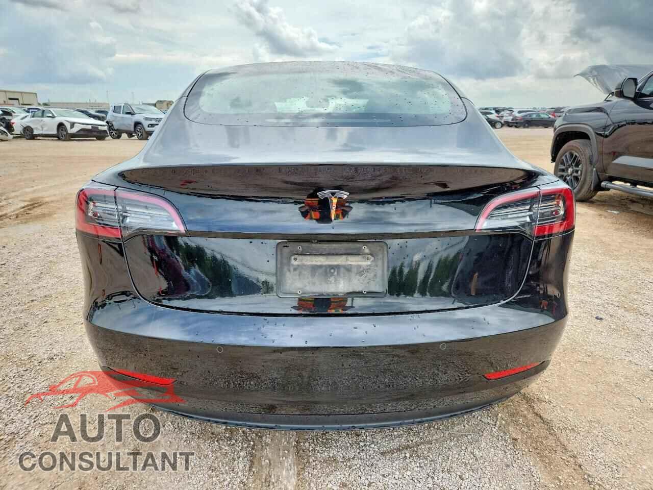 TESLA MODEL 3 2022 - 5YJ3E1EA3NF369014
