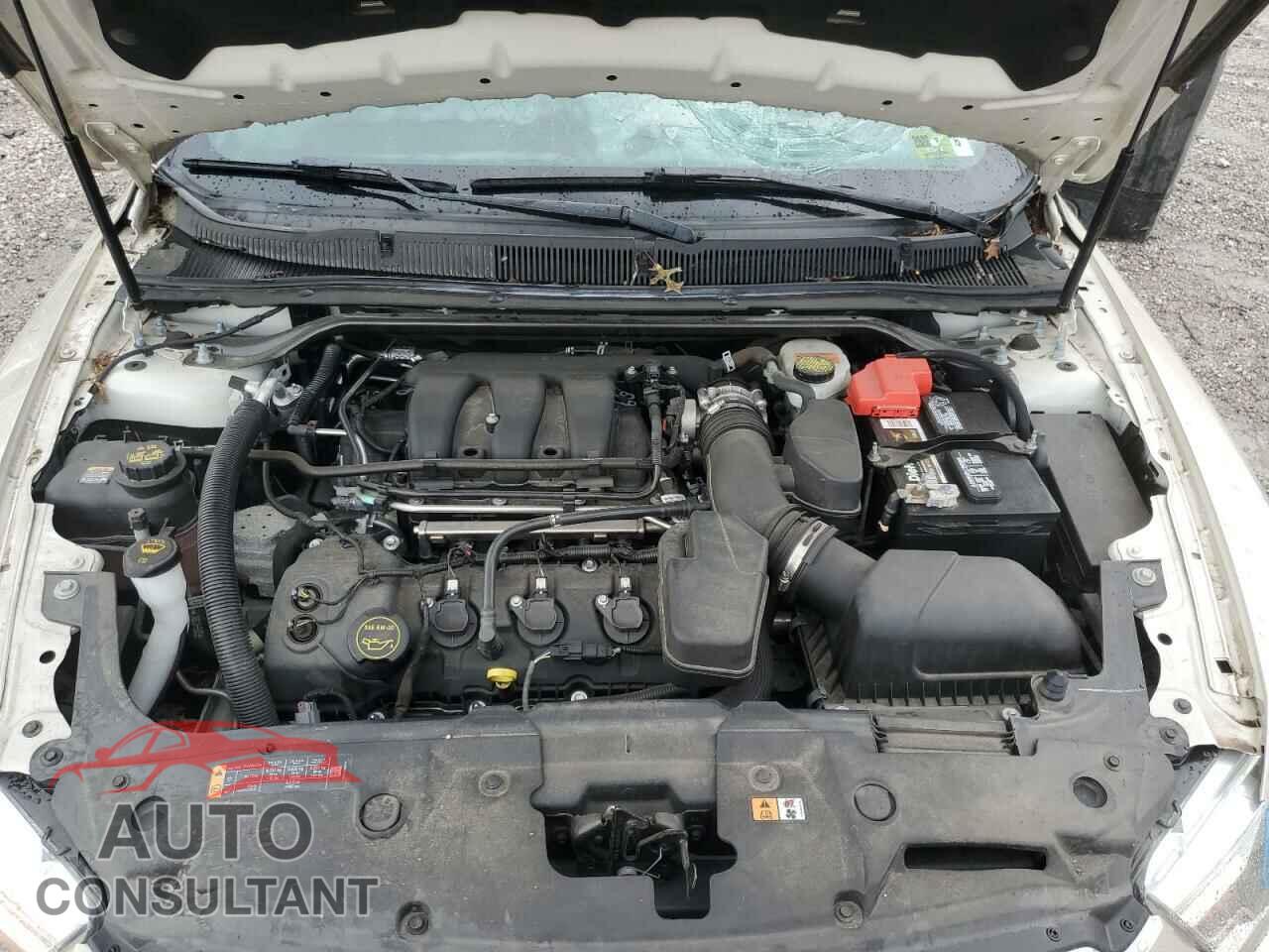 FORD TAURUS 2017 - 1FAHP2F85HG108209