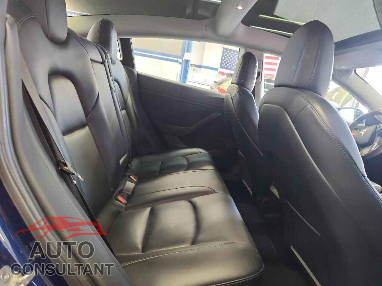TESLA MODEL 3 2022 - 5YJ3E1EB9NF144458