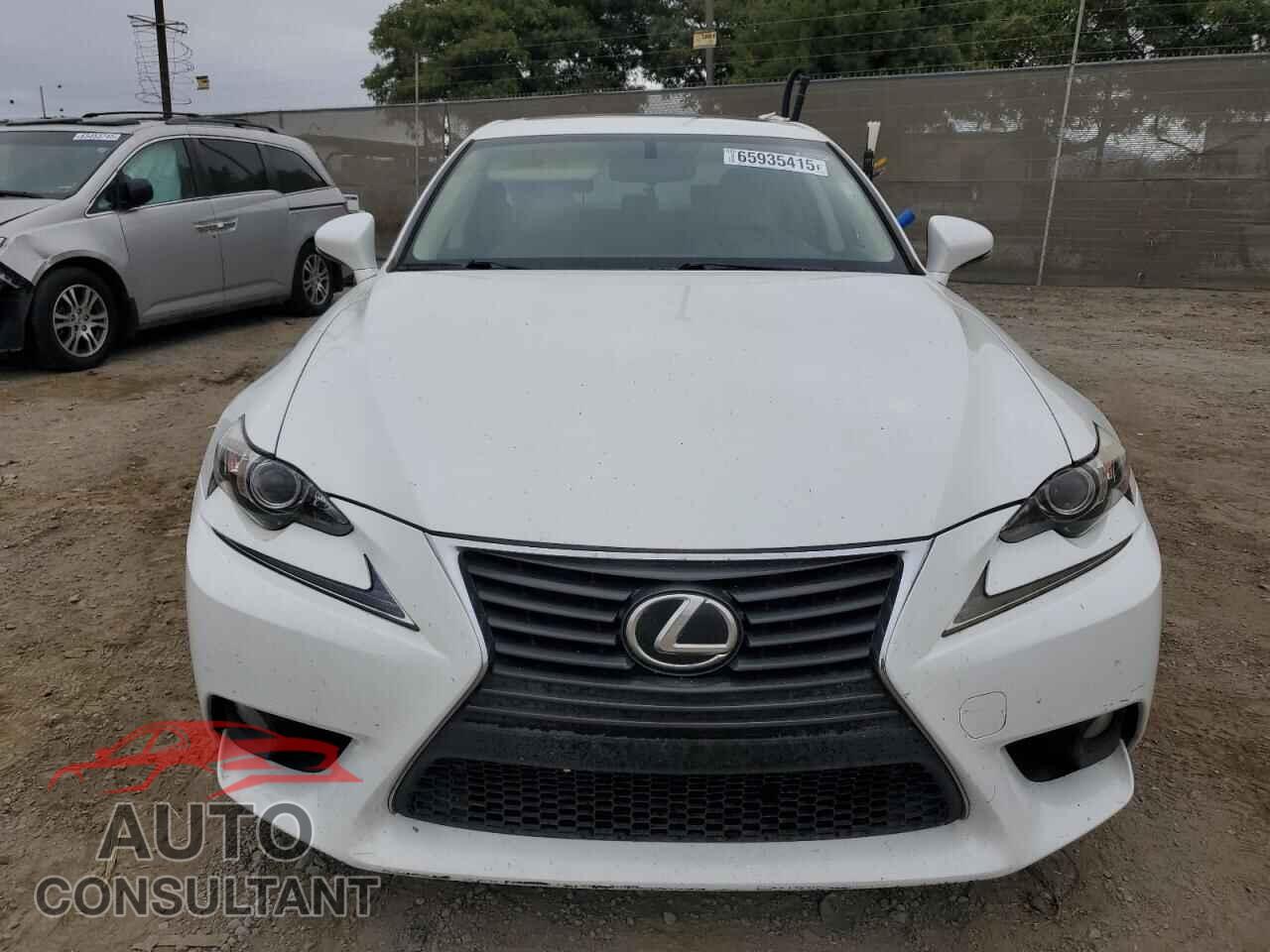 LEXUS IS 2014 - JTHBF1D24E5041846