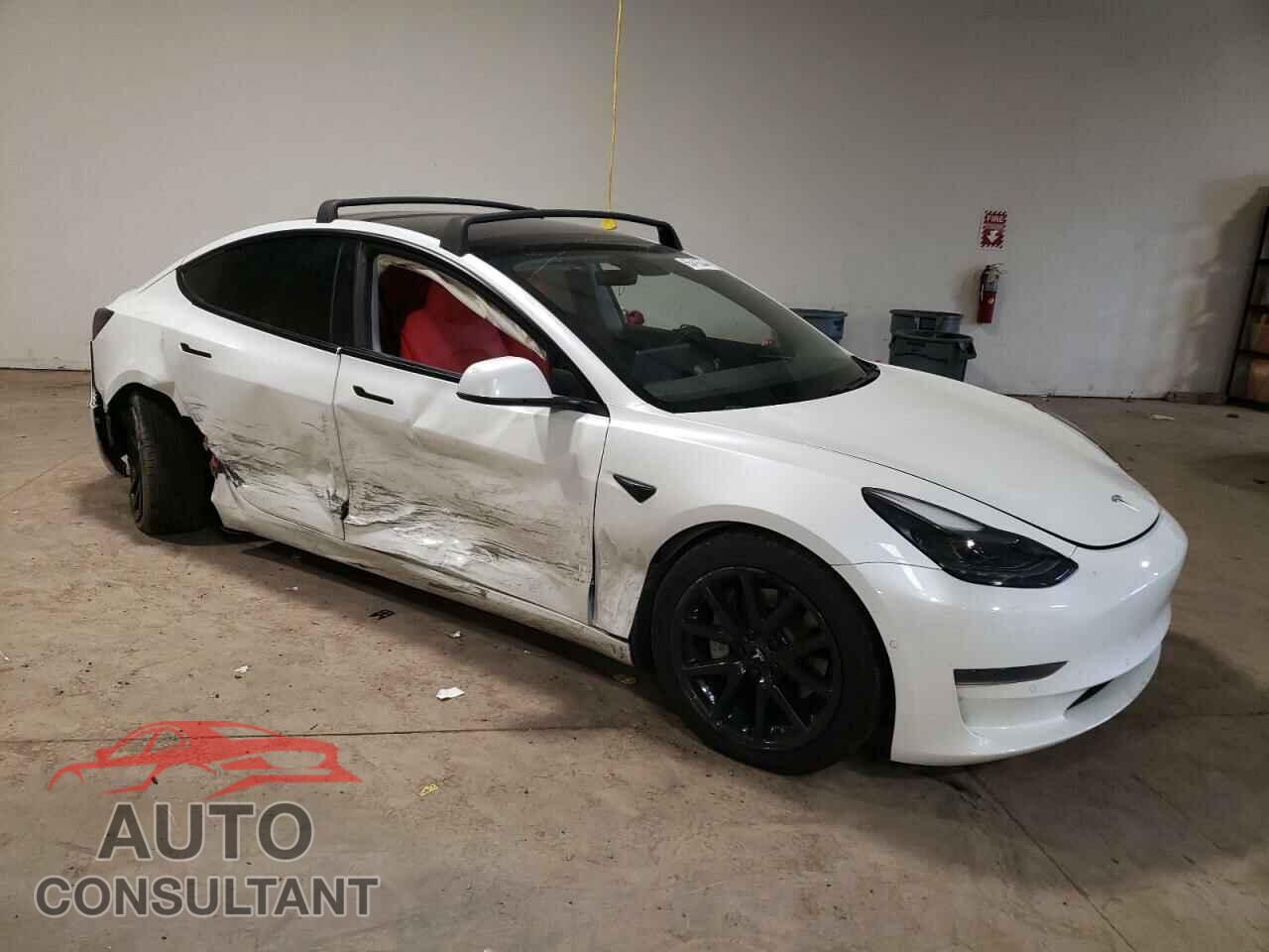 TESLA MODEL 3 2021 - 5YJ3E1EA4MF867351