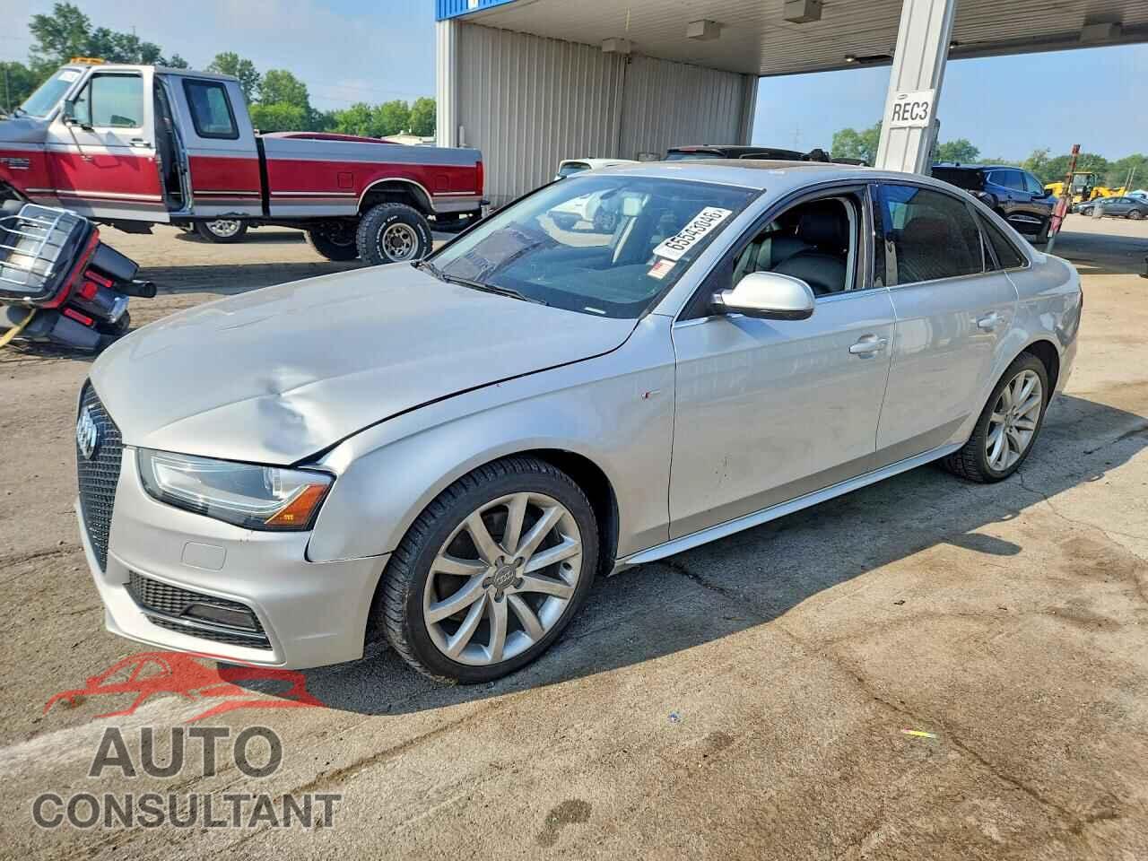 AUDI A4 2014 - WAUAFAFL0EA042127