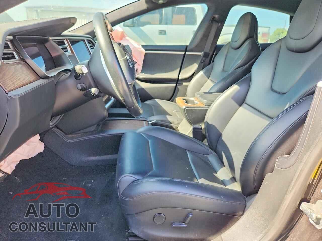 TESLA MODEL S 2017 - 5YJSA1E27HF230301