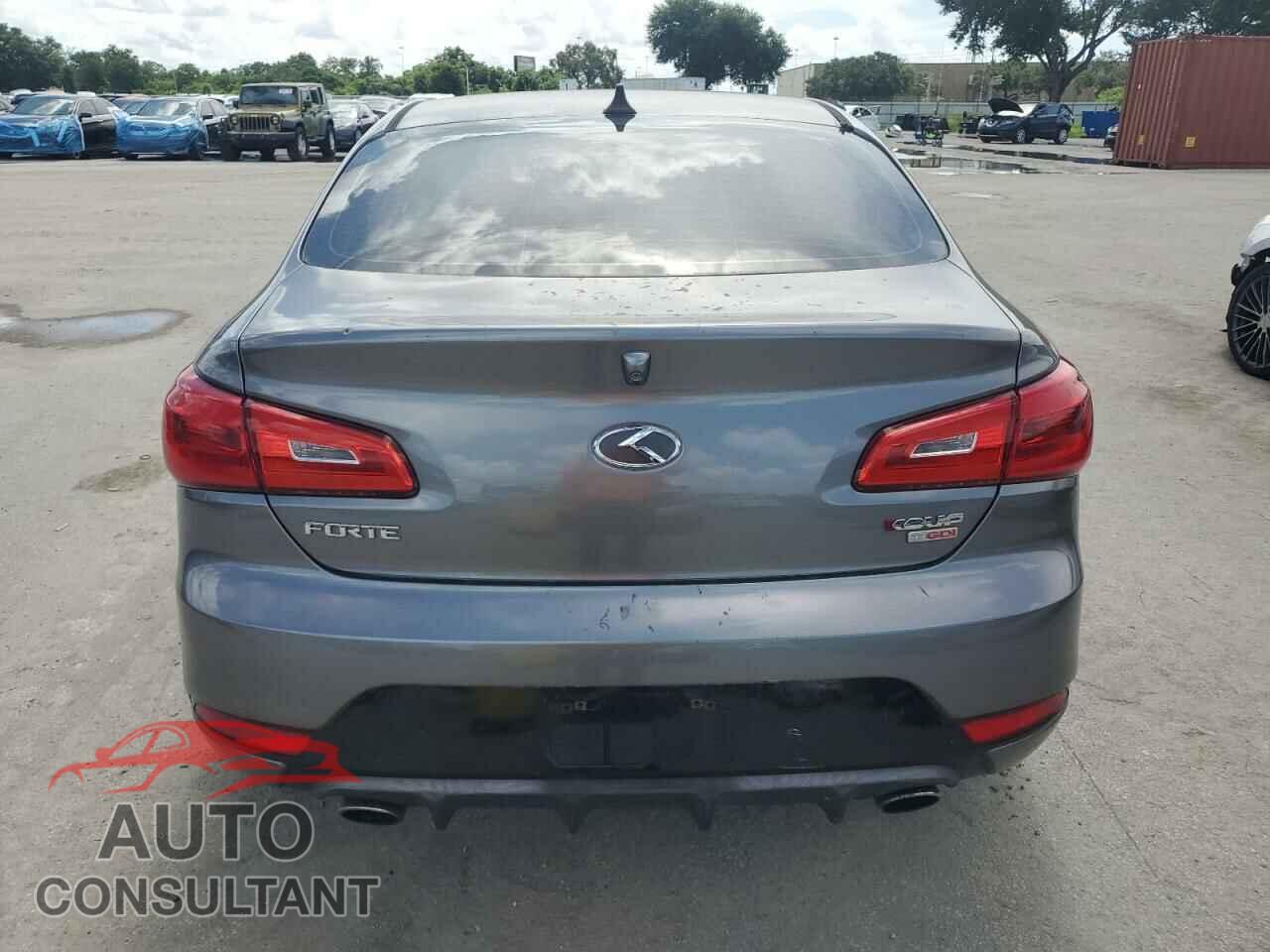 KIA FORTE 2014 - KNAFZ6A37E5247227