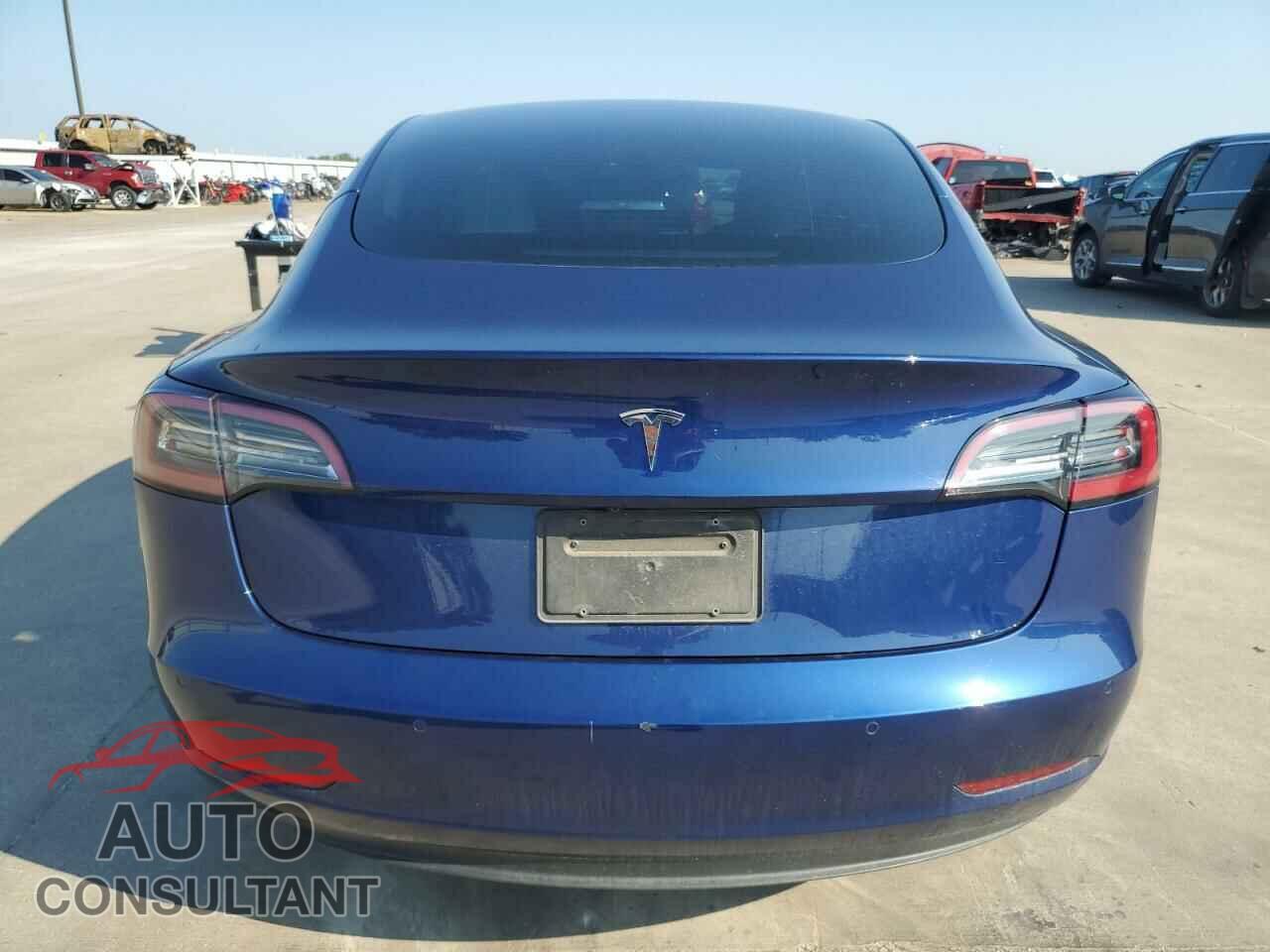 TESLA MODEL 3 2021 - 5YJ3E1EA8MF920603