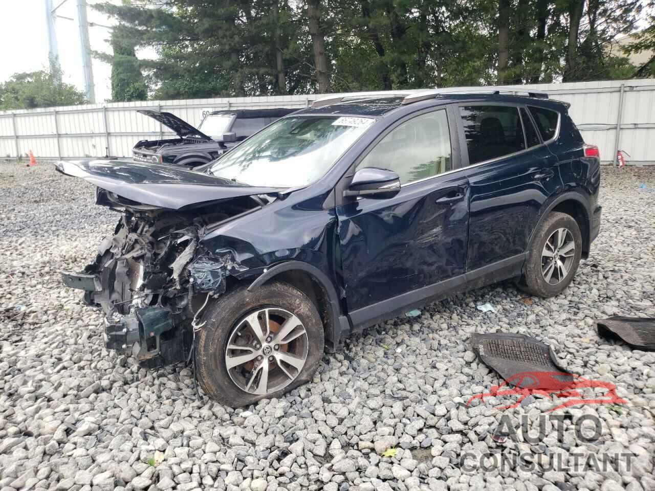 TOYOTA RAV4 2018 - JTMRFREV0JJ251661