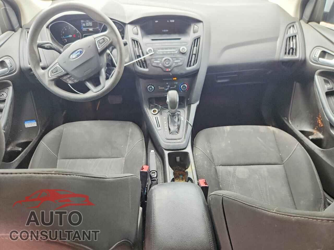 FORD FOCUS 2017 - 1FADP3K2XHL214622