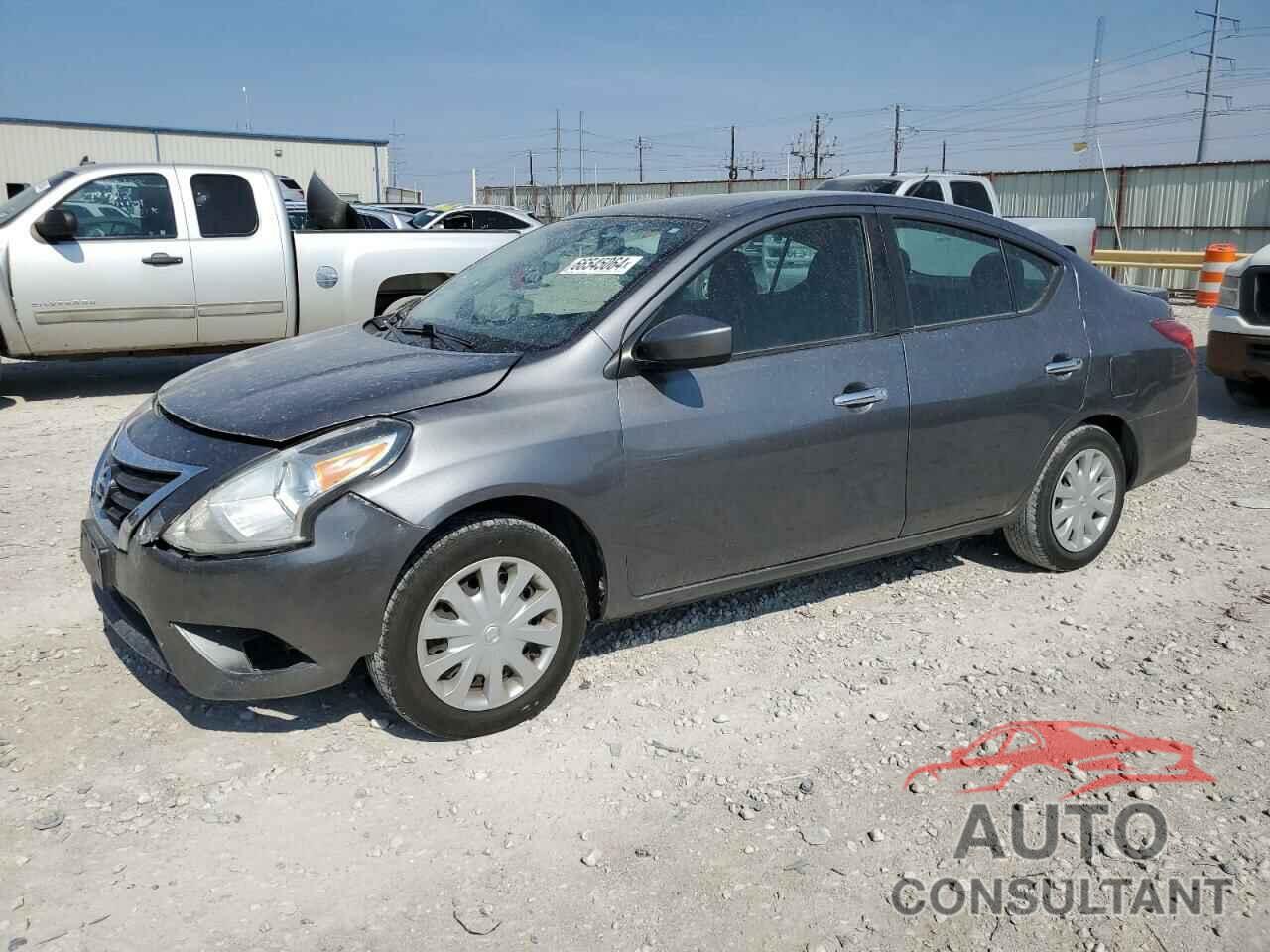 NISSAN VERSA 2018 - 3N1CN7AP3JL815450