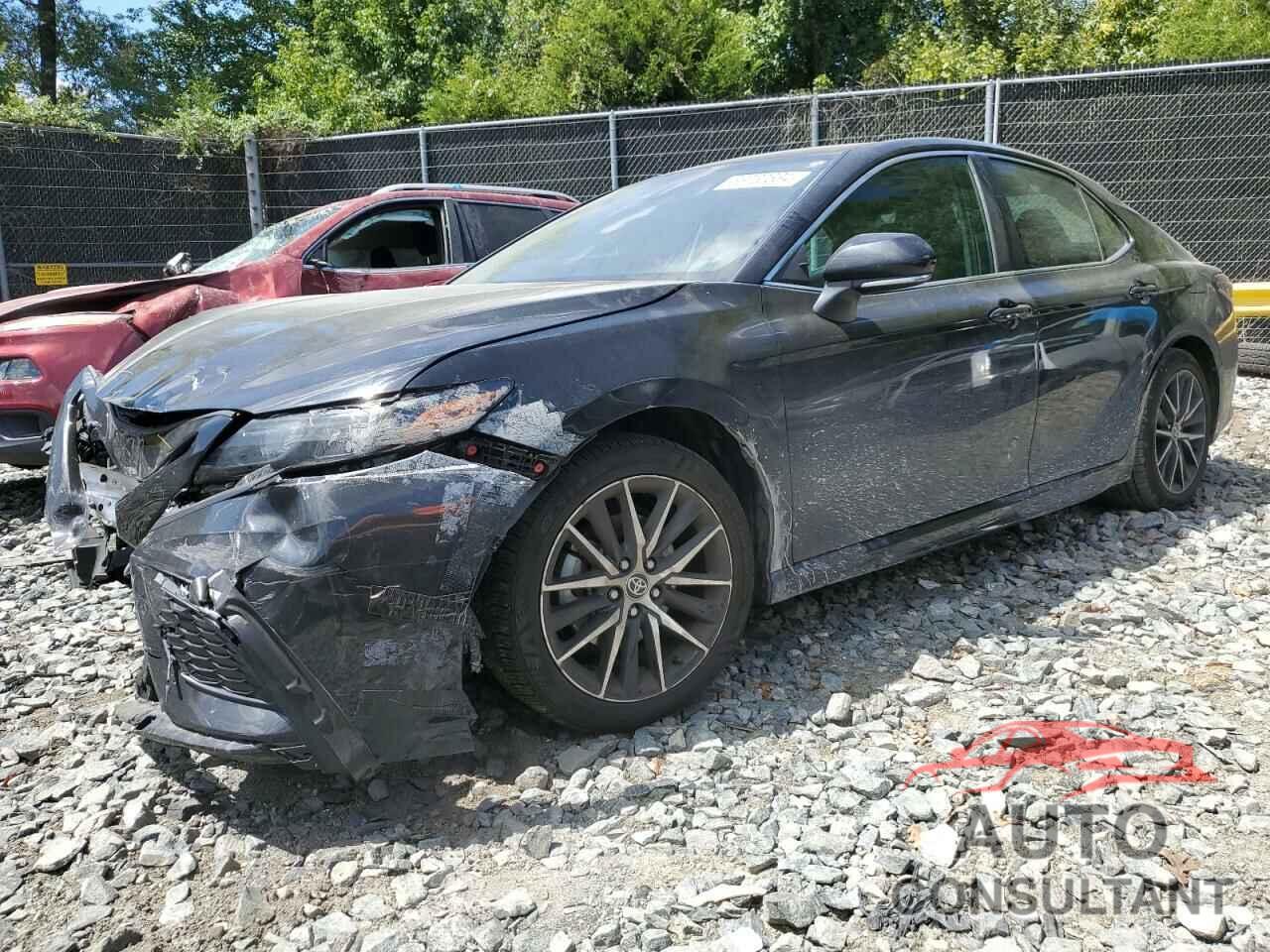 TOYOTA CAMRY 2022 - 4T1G11AK6NU632918