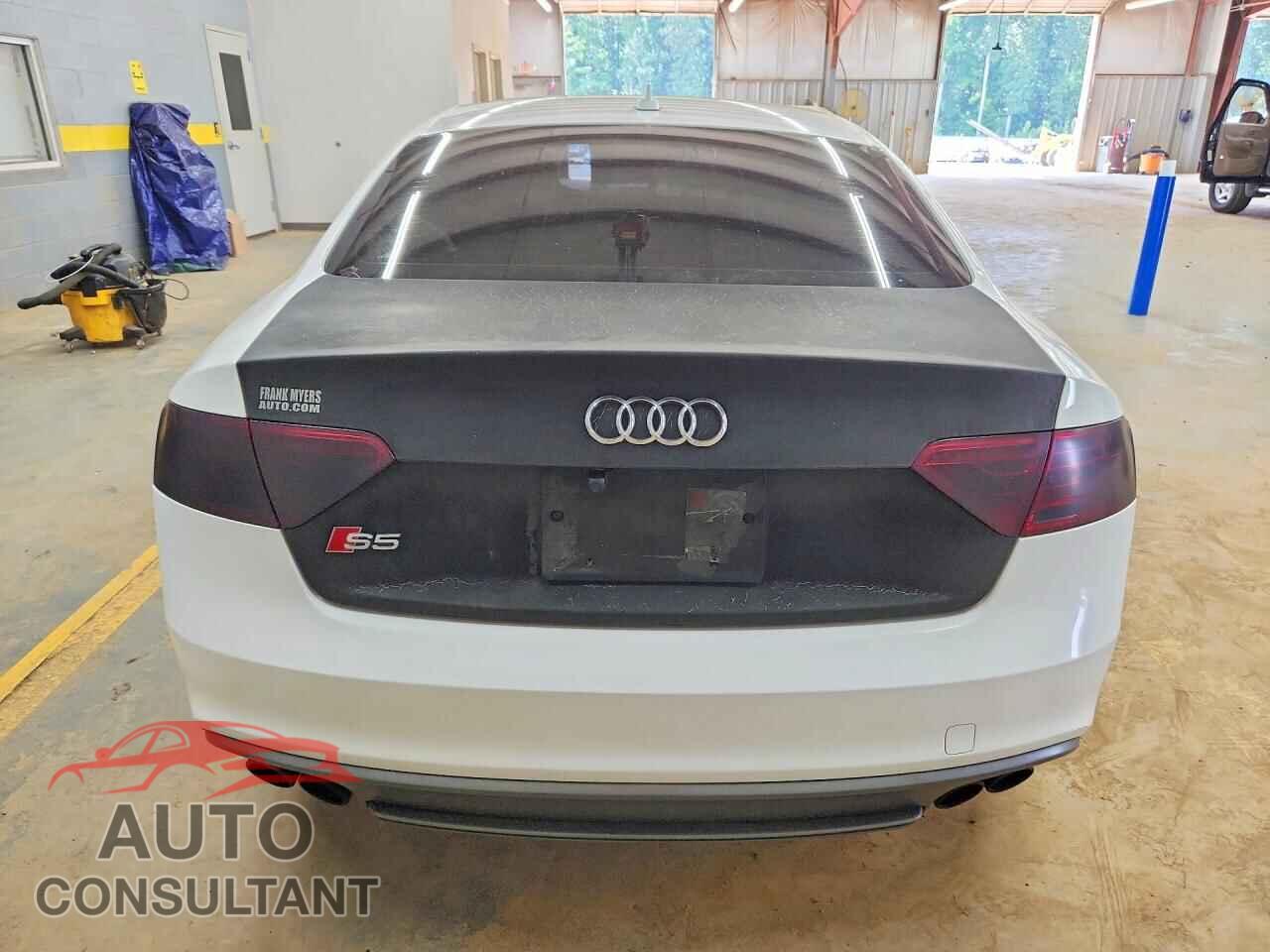 AUDI S5/RS5 2015 - WAUCGAFR7FA012005
