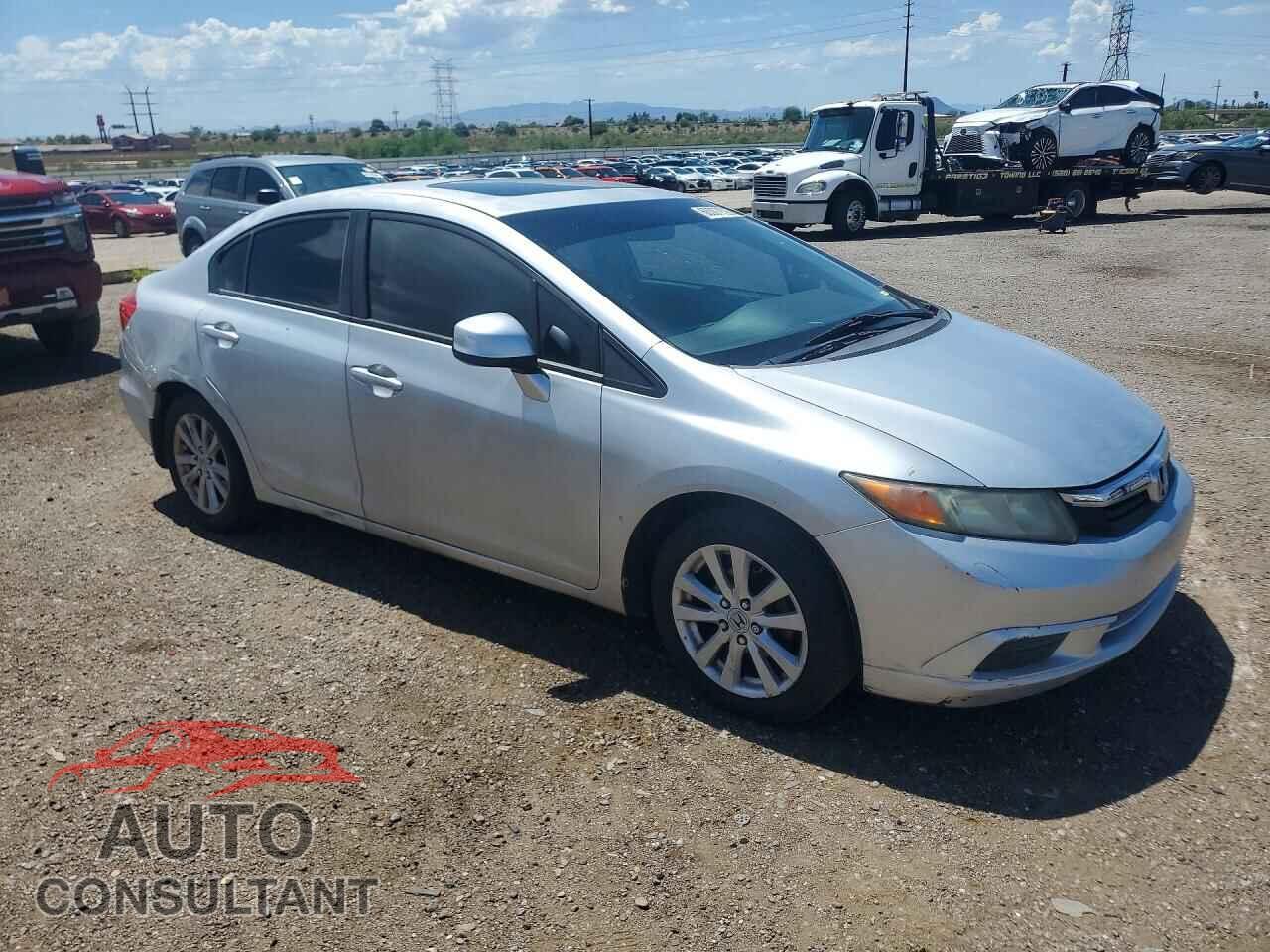 HONDA CIVIC 2012 - 2HGFB2F80CH585791