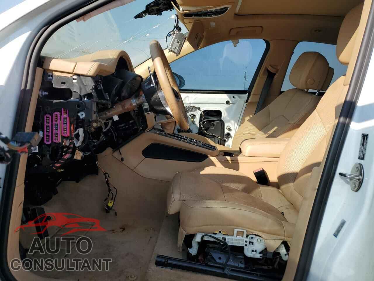 PORSCHE MACAN 2016 - WP1AB2A50GLB40142