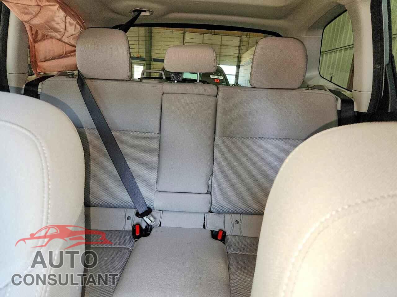 SUBARU FORESTER 2017 - JF2SJAEC9HH461937
