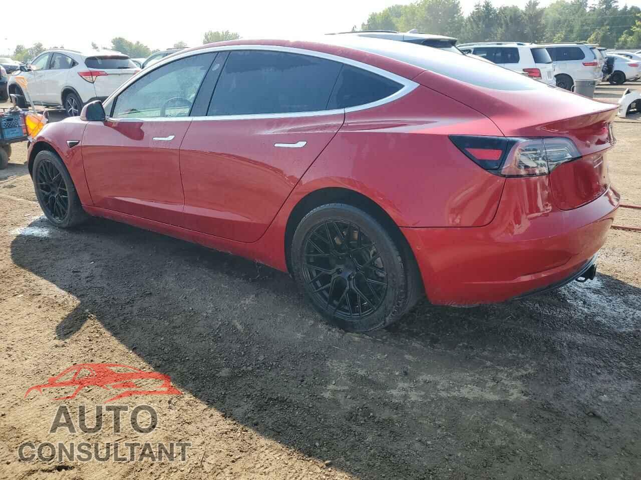 TESLA MODEL 3 2018 - 5YJ3E1EAXJF030034