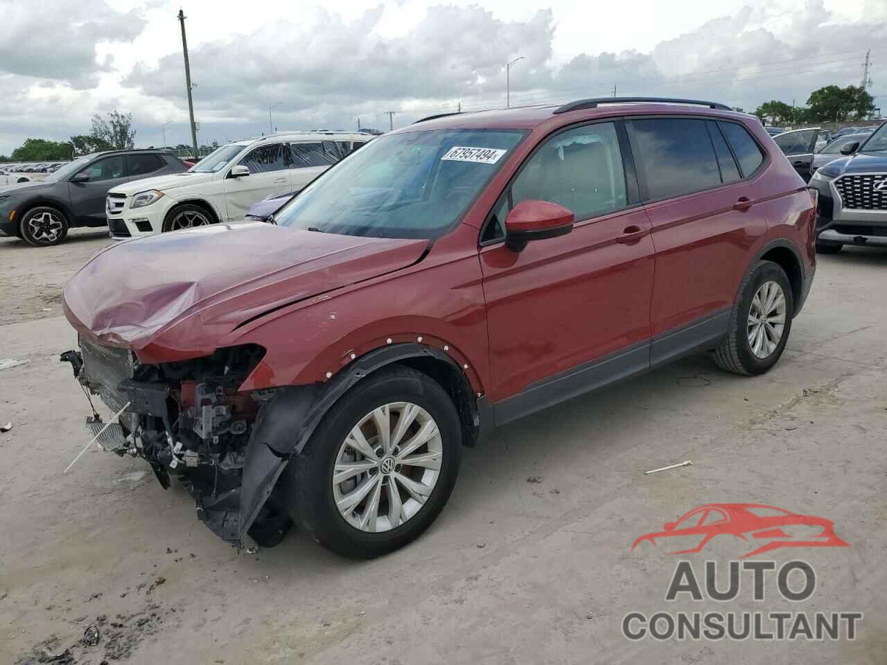 VOLKSWAGEN TIGUAN 2019 - 3VV1B7AX4KM055121