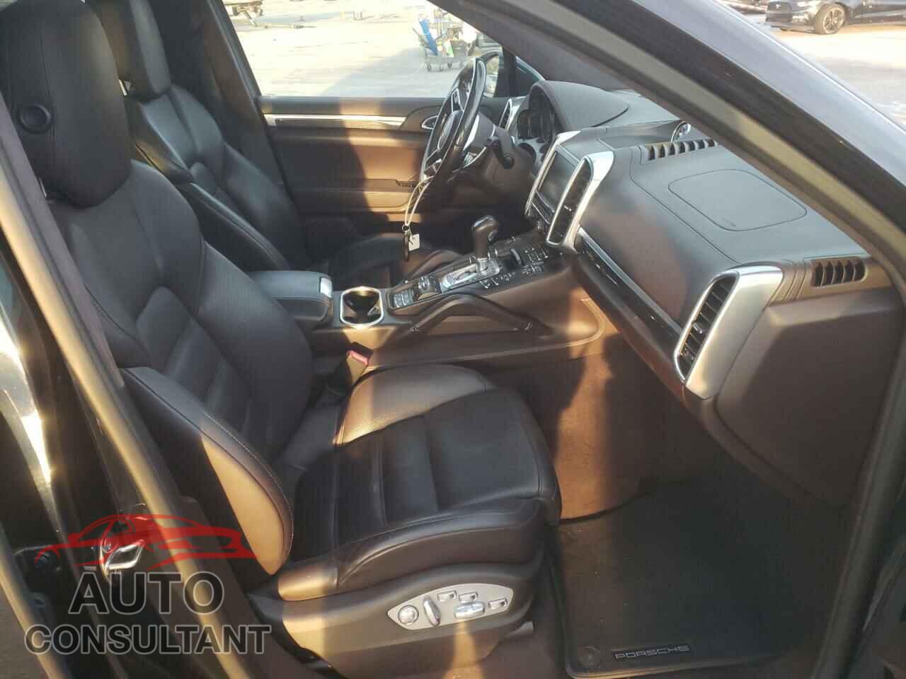 PORSCHE CAYENNE 2016 - WP1AD2A26GLA70551