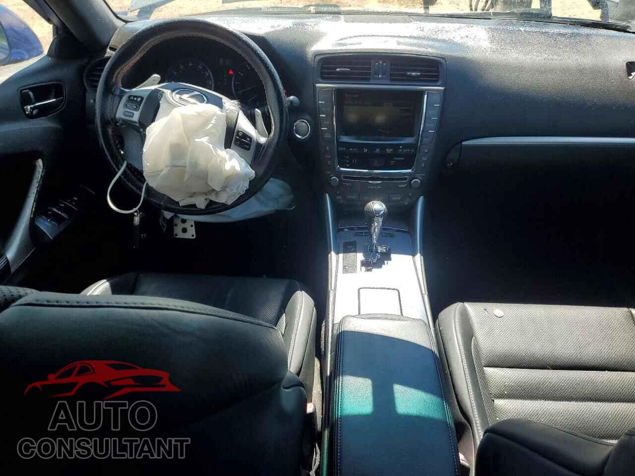LEXUS IS 2011 - JTHBE5C23B5026438
