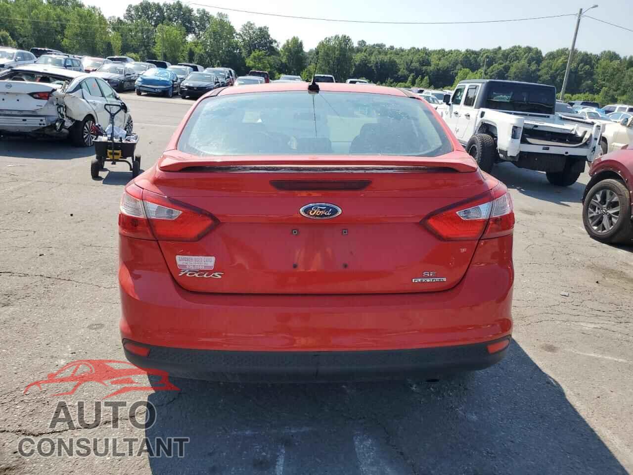 FORD FOCUS 2014 - 1FADP3F29EL324647