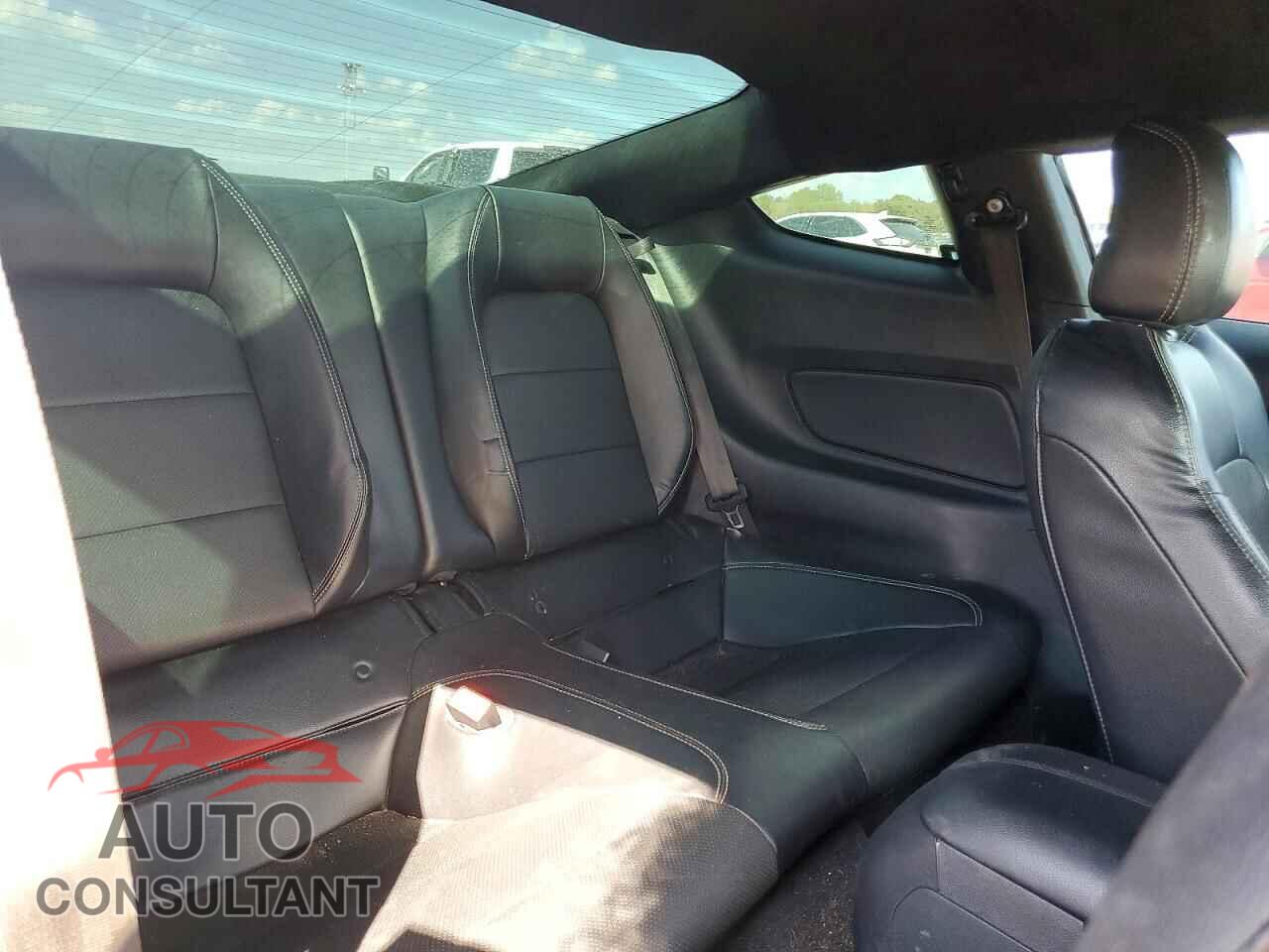 FORD MUSTANG 2020 - 1FA6P8CFXL5178824