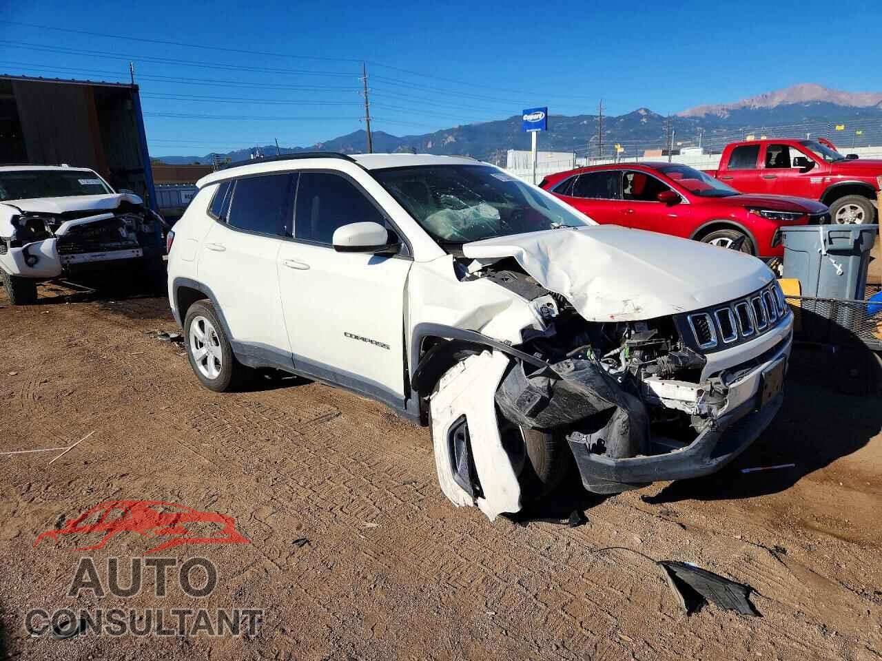 JEEP COMPASS 2017 - 3C4NJDBB3HT651372
